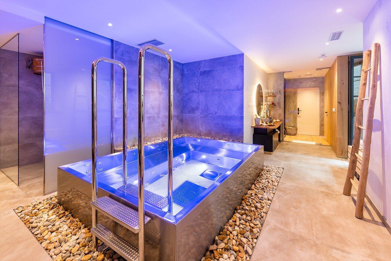 Mosaic House Design מלון 4*